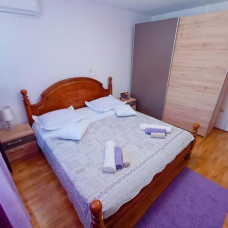 Apartment Glavaric Omiš Dış mekan fotoğraf